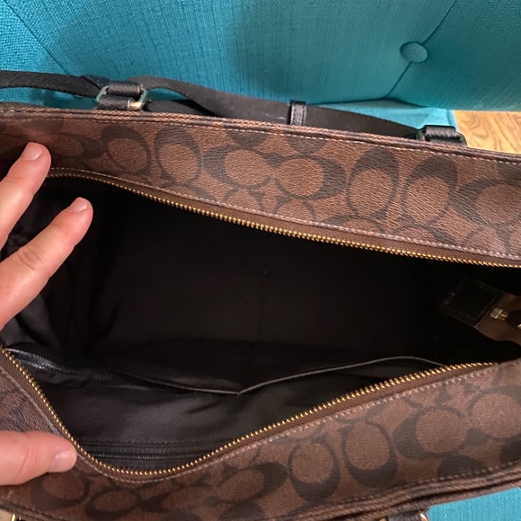 Authentic Coach diaper/duffle bag - Picture 3 of 5